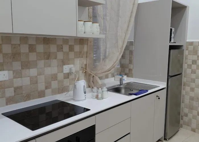 דירה Charming Ground-floor Maisonette בירגו